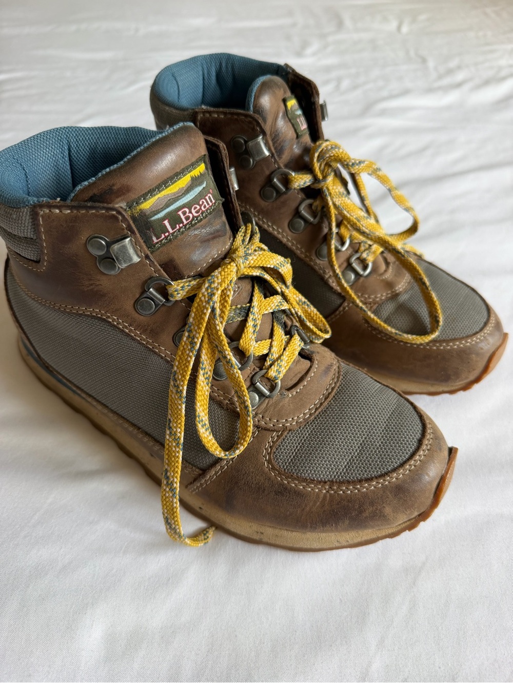 L.L. Bean "Katahdin" Tek 2.5 Waterproof Leather Yellow Laces Hiking Snow Boot
